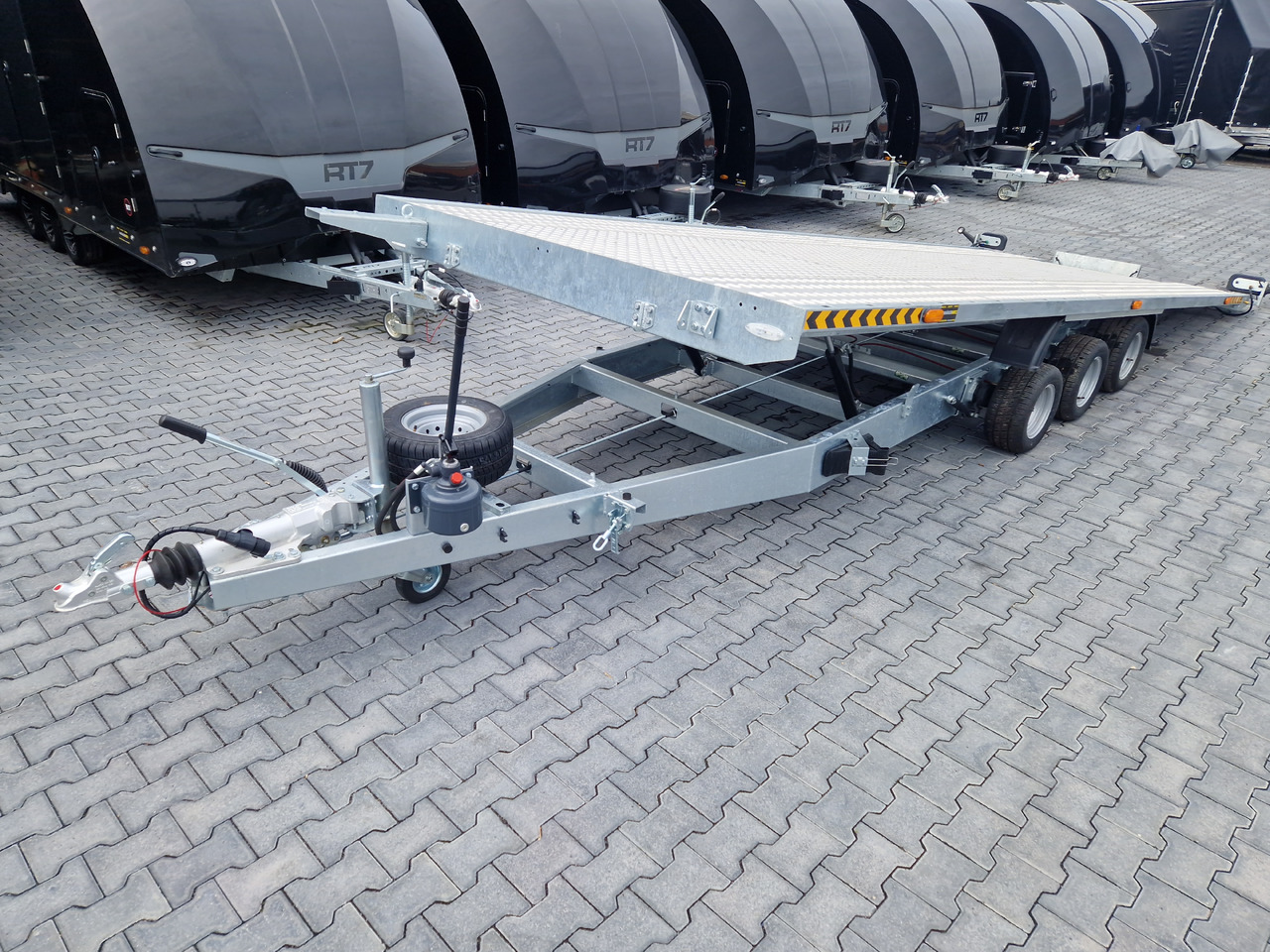 Cartrailer Expert 3560 easyload 600x216cm hydr. kippbar Winde Resrad Premium Tridem 100km/H 3500kg - Remolque portavehículos: foto 1 Cartrailer Expert 3560 easyload 600x216cm hydr. kippbar Winde Resrad Premium Tridem 100km/H 3500kg - Remolque portavehículos: foto 1