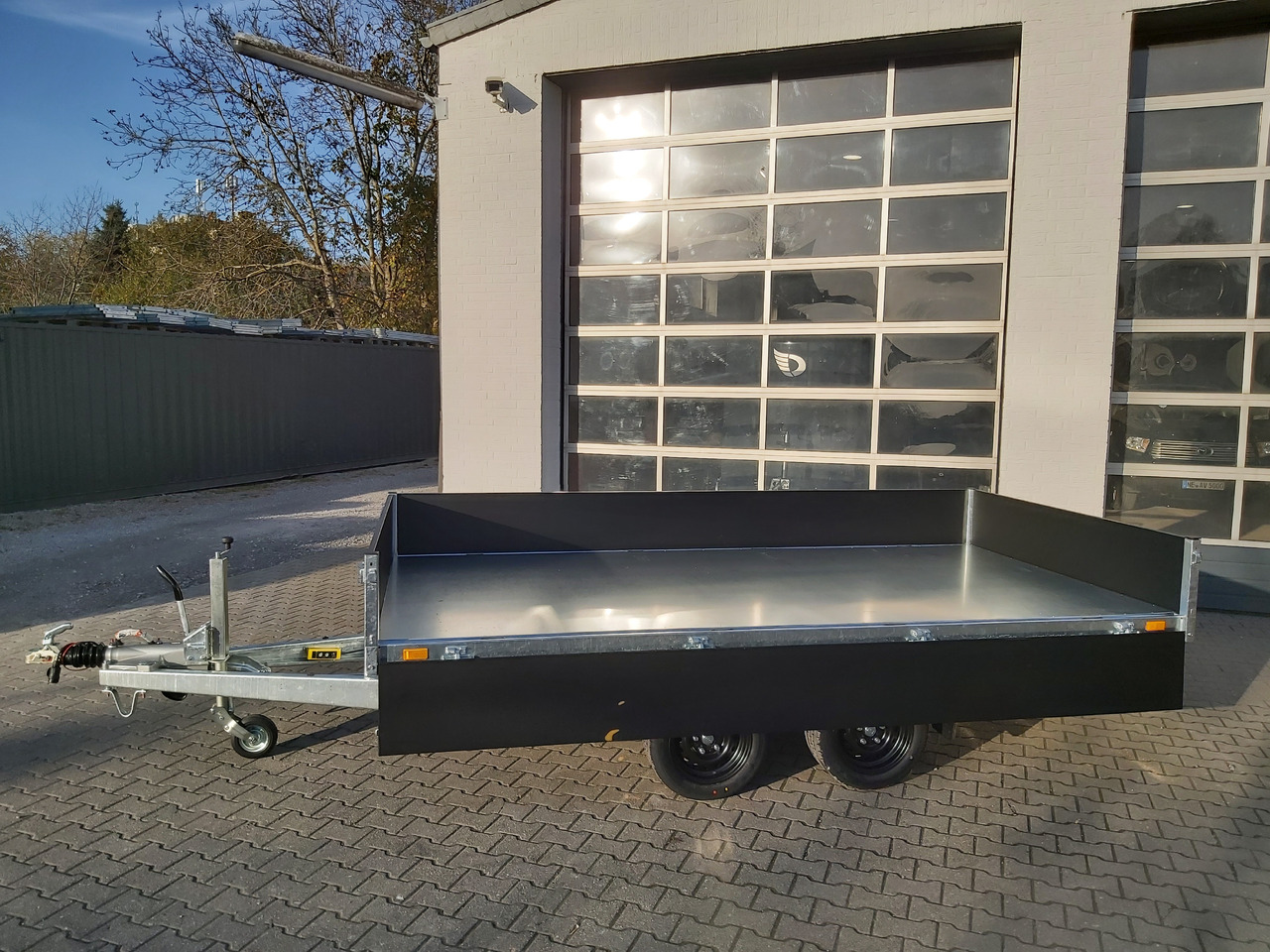 Saris Kipper K3 356 184 3500 2 E 356x184x35cm black edition Elektro Rampen Stützen (L) 3500kg - Remolque volquete: foto 2 Saris Kipper K3 356 184 3500 2 E 356x184x35cm black edition Elektro Rampen Stützen (L) 3500kg - Remolque volquete: foto 2