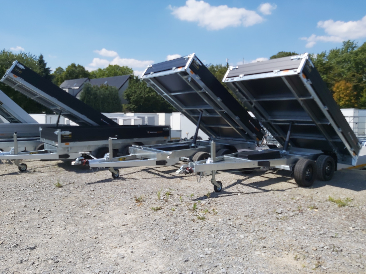 Saris Kipper K3 406 204 3500 2 HD E 406x204x35cm black Alu Auffahrrampen Stützen LED 3500kg - Remolque volquete: foto 2 Saris Kipper K3 406 204 3500 2 HD E 406x204x35cm black Alu Auffahrrampen Stützen LED 3500kg - Remolque volquete: foto 2