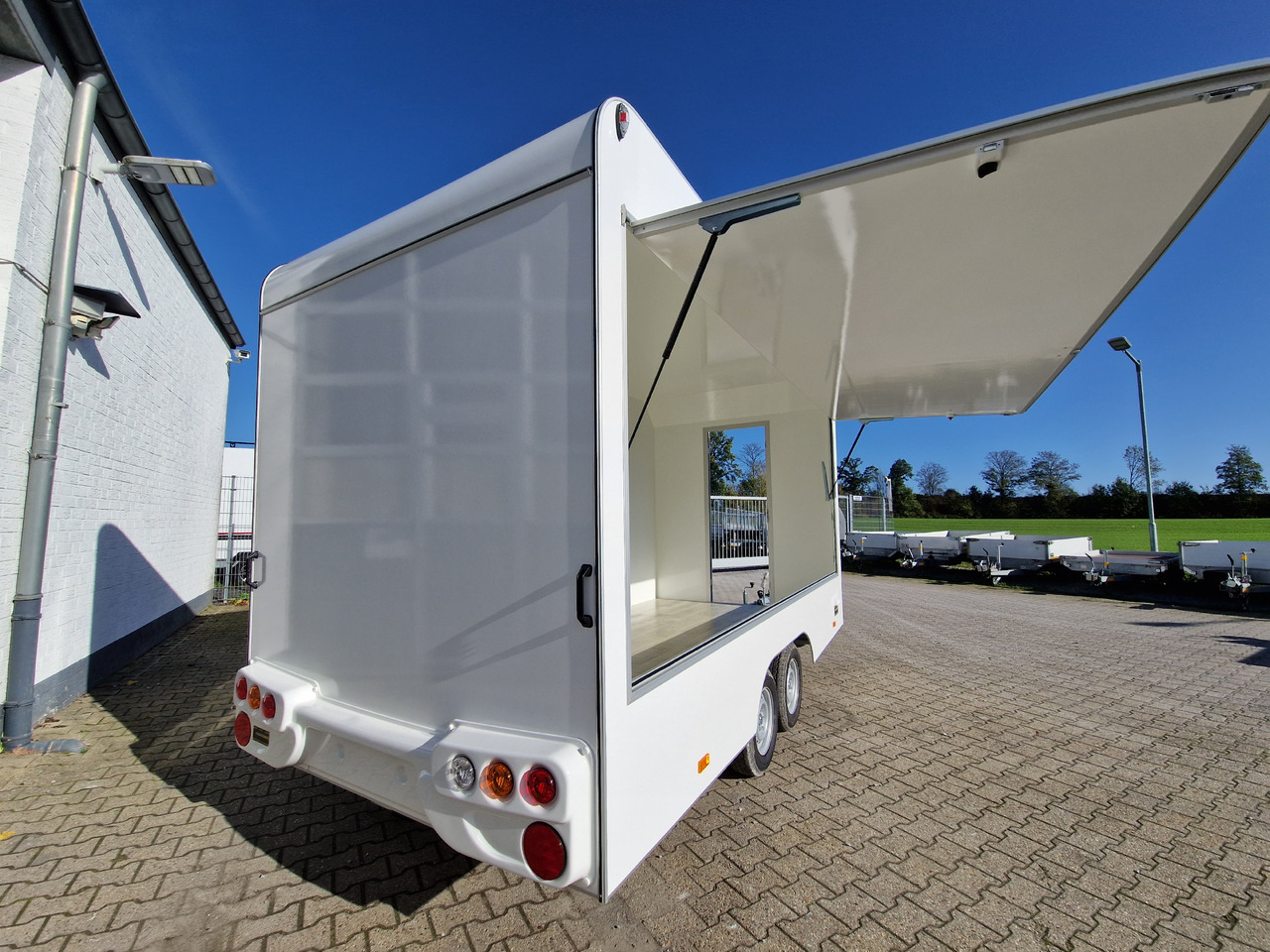 Remolque venta ambulante Verkaufsanhänger VK 420 200 aero retro 420x200x230cm Verkaufsklappe (XL) 2000kg Abverkauf Aussteller: foto 8