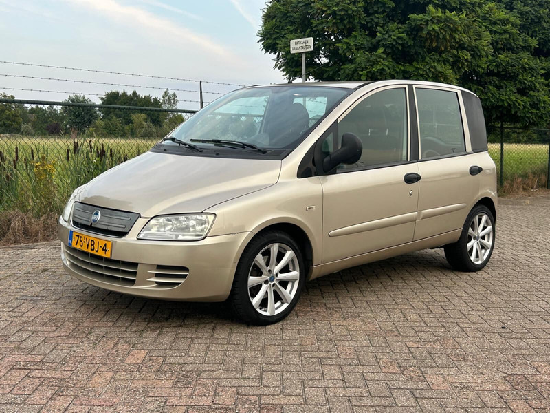 Fiat Multipla 1.9 EURO 4 DIESEL VAN - Furgoneta pequeña: foto 1 Fiat Multipla 1.9 EURO 4 DIESEL VAN - Furgoneta pequeña: foto 1