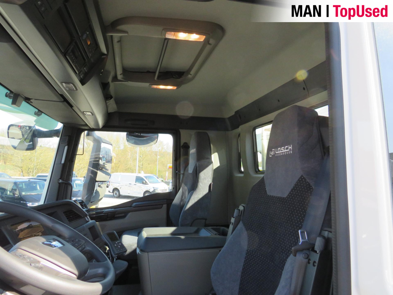 MAN TGS 41.480 8x4 BB CH Schmitz Muldenkipper Retarder - Camión volquete: foto 3 MAN TGS 41.480 8x4 BB CH Schmitz Muldenkipper Retarder - Camión volquete: foto 3