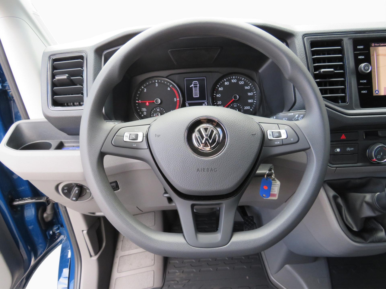 VOLKSWAGEN Crafter 35 L3H3 Kasten Klima Navi ZV - Furgón: foto 2 VOLKSWAGEN Crafter 35 L3H3 Kasten Klima Navi ZV - Furgón: foto 2