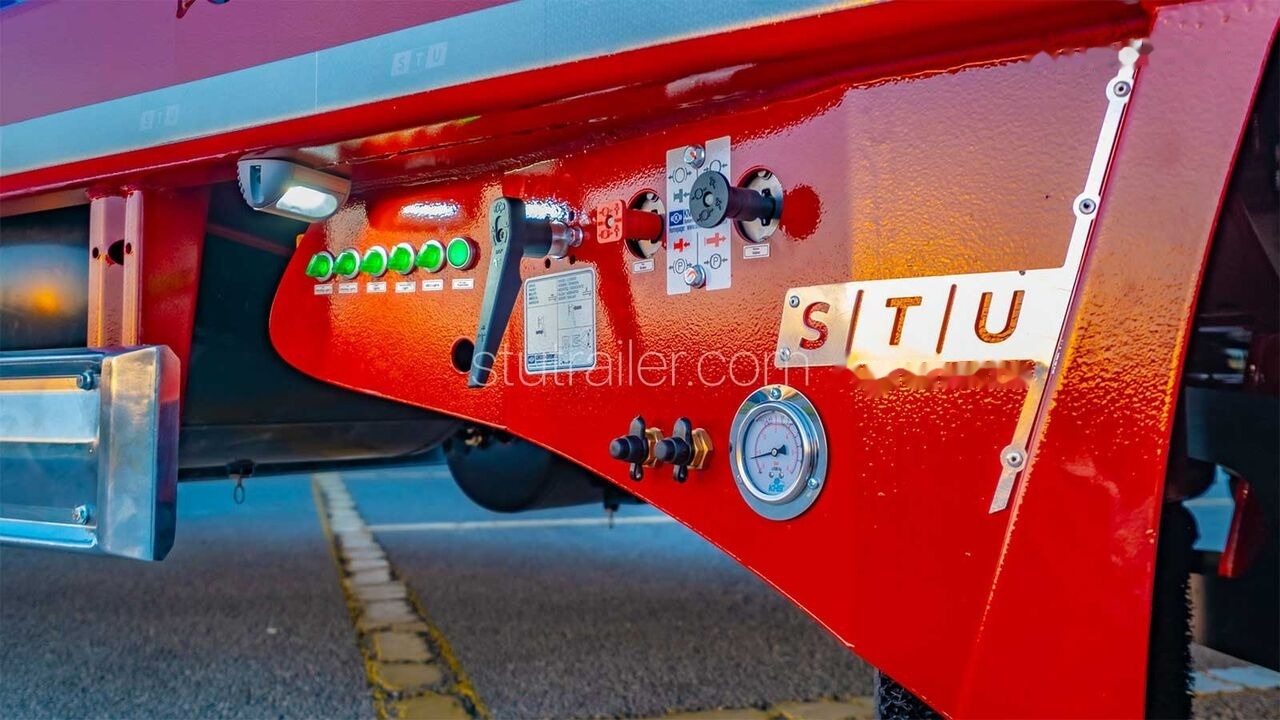 Leasing de STU 4 Axle Extendable Lowbed Trailer STU 4 Axle Extendable Lowbed Trailer: foto 18