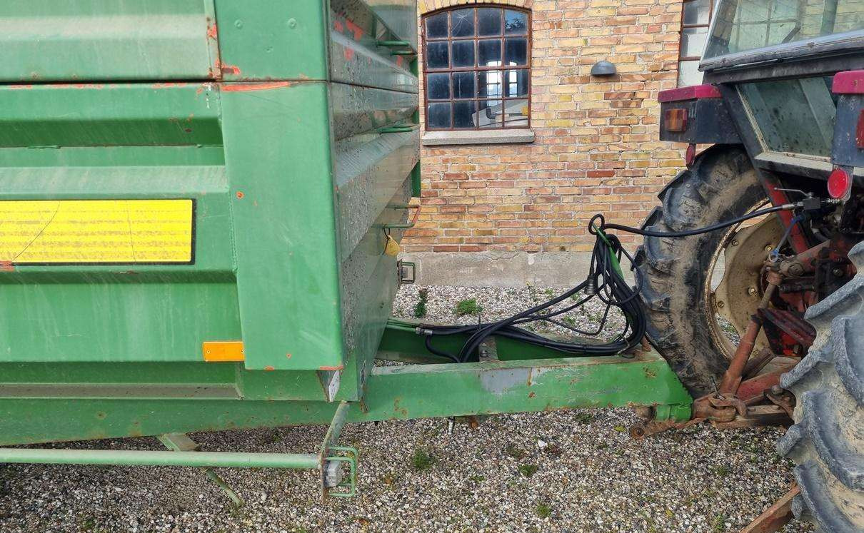 Kimadan LBC 100 BT - Remolque volquete agrícola: foto 5 Kimadan LBC 100 BT - Remolque volquete agrícola: foto 5