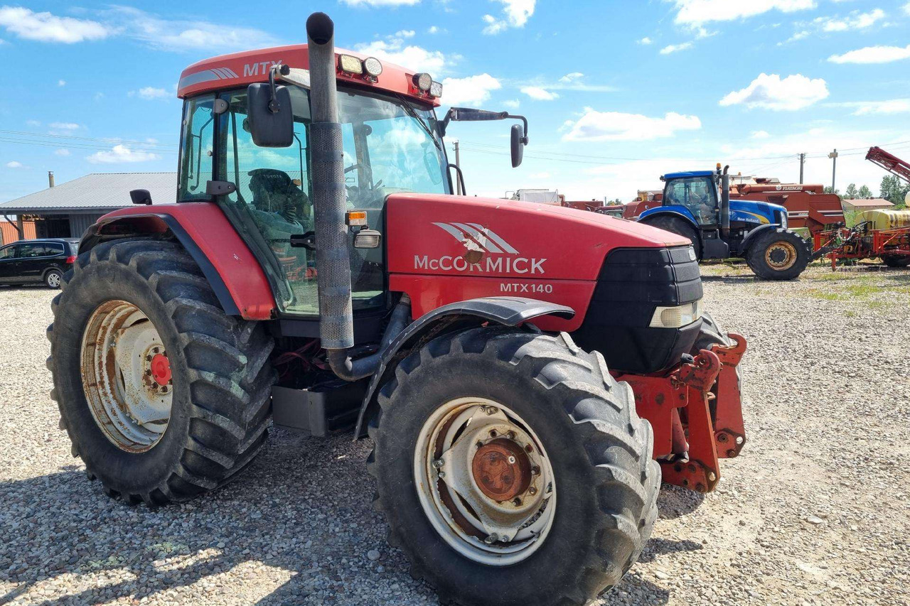 McCORMICK MTX140 - Tractor: foto 2 McCORMICK MTX140 - Tractor: foto 2