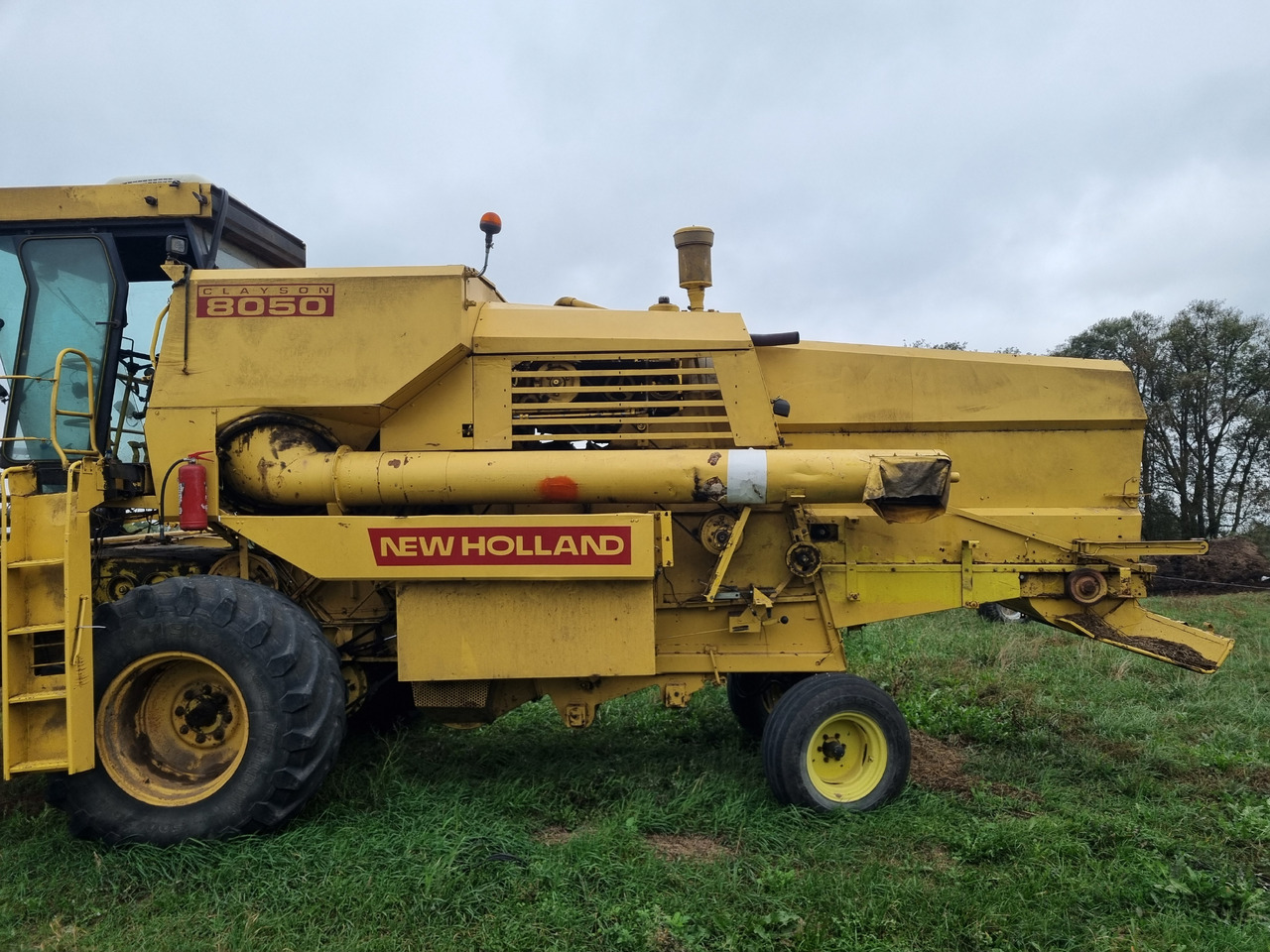 New Holland 8050 - Cosechadora de granos: foto 5 New Holland 8050 - Cosechadora de granos: foto 5