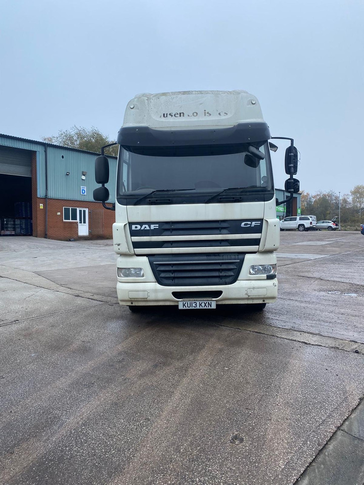 DAF CF 460 - Cabeza tractora: foto 2 DAF CF 460 - Cabeza tractora: foto 2