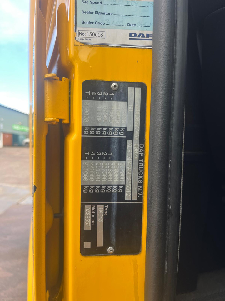 DAF XF 530 - Cabeza tractora: foto 5 DAF XF 530 - Cabeza tractora: foto 5