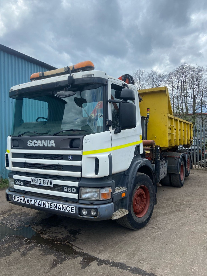 Scania 94D 260 6x2 Rigid - Camión volquete: foto 2 Scania 94D 260 6x2 Rigid - Camión volquete: foto 2