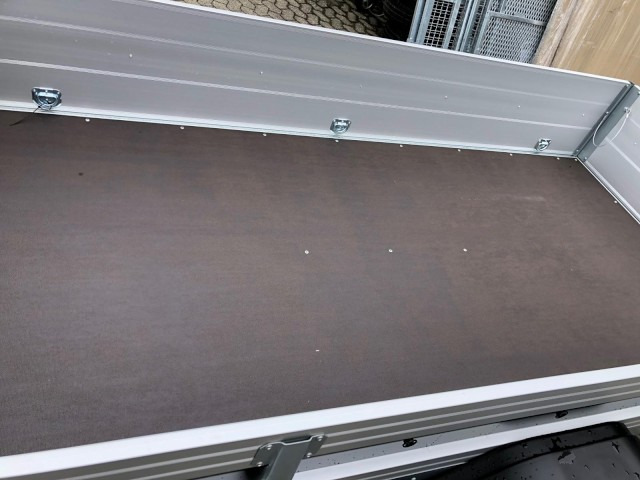 Brenderup Tieflader 2260A Alu, 1,3 to. 2580x1280x400mm - Remolque de coche: foto 4 Brenderup Tieflader 2260A Alu, 1,3 to. 2580x1280x400mm - Remolque de coche: foto 4