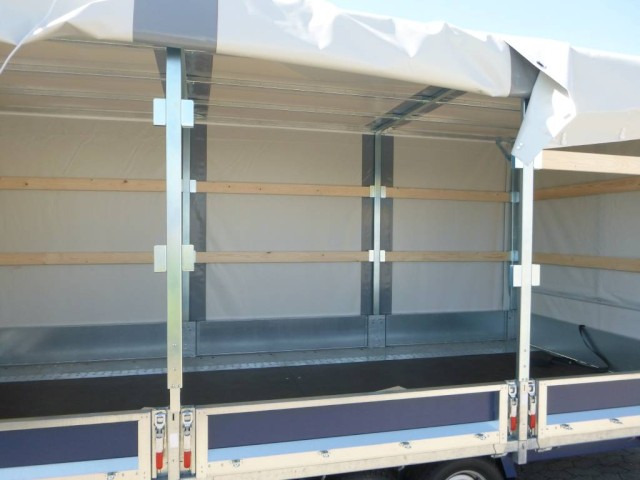 Brian James Cargo Connect Universalanhänger mit Hochplane 476-5522-35-3-10, 5500 x 2290 x 300 mm, 3,5 to., 10 Zoll - Remolque de coche: foto 5 Brian James Cargo Connect Universalanhänger mit Hochplane 476-5522-35-3-10, 5500 x 2290 x 300 mm, 3,5 to., 10 Zoll - Remolque de coche: foto 5