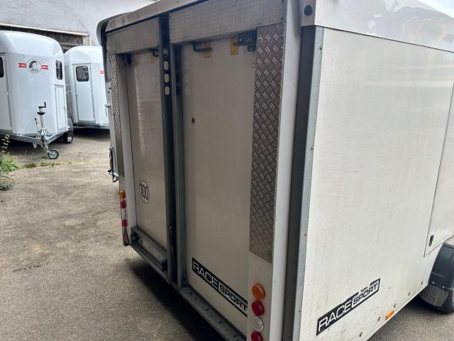 Brian James Race Sport, 340-5000, 5000 x 2000 mm, 2,6 to. - Remolque portavehículos: foto 5 Brian James Race Sport, 340-5000, 5000 x 2000 mm, 2,6 to. - Remolque portavehículos: foto 5
