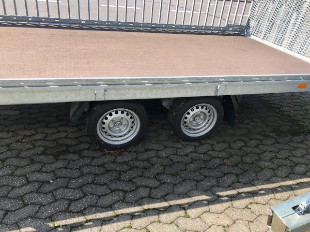 Hapert Indigo HT-2 Transporter 4050 x 2000 mm, 2,7 to. Rampe - Remolque de coche: foto 4 Hapert Indigo HT-2 Transporter 4050 x 2000 mm, 2,7 to. Rampe - Remolque de coche: foto 4