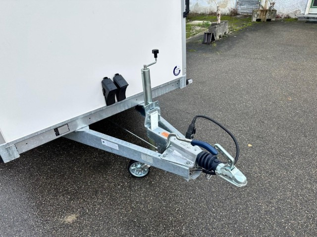 Hapert Sapphire L-2 350x180x210cm, ZG 2,7 to., Koffer Türe - Remolque caja cerrada: foto 2 Hapert Sapphire L-2 350x180x210cm, ZG 2,7 to., Koffer Türe - Remolque caja cerrada: foto 2