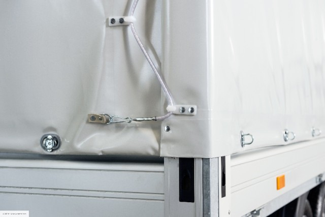 Humbaur HT 254118 Hochlader mit Plane 4100x1850x350mm - Remolque de coche: foto 4 Humbaur HT 254118 Hochlader mit Plane 4100x1850x350mm - Remolque de coche: foto 4