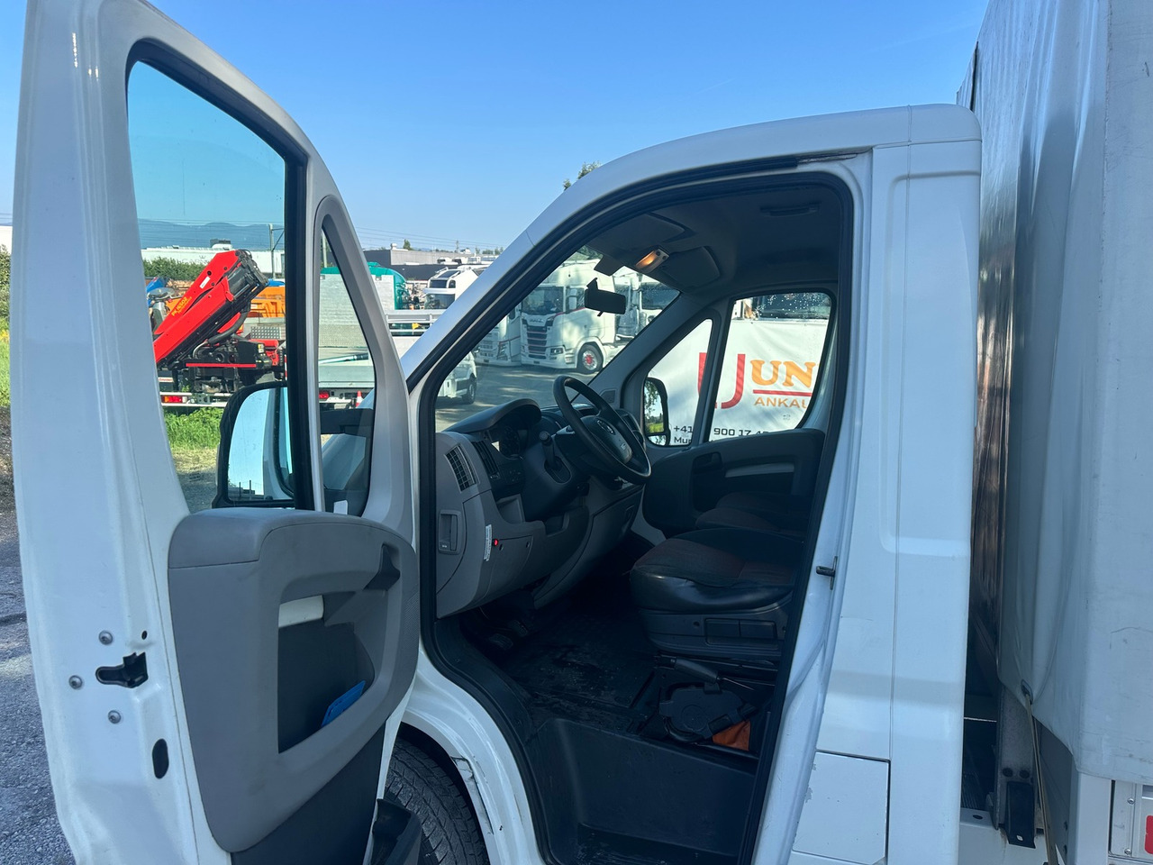 FIAT Ducato 17q 2.3 JTD Hebebühne - Furgoneta con lona: foto 3 FIAT Ducato 17q 2.3 JTD Hebebühne - Furgoneta con lona: foto 3