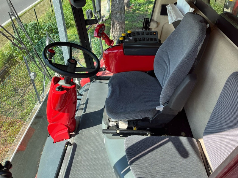 Laverda M 304 - Cosechadora de granos: foto 5 Laverda M 304 - Cosechadora de granos: foto 5