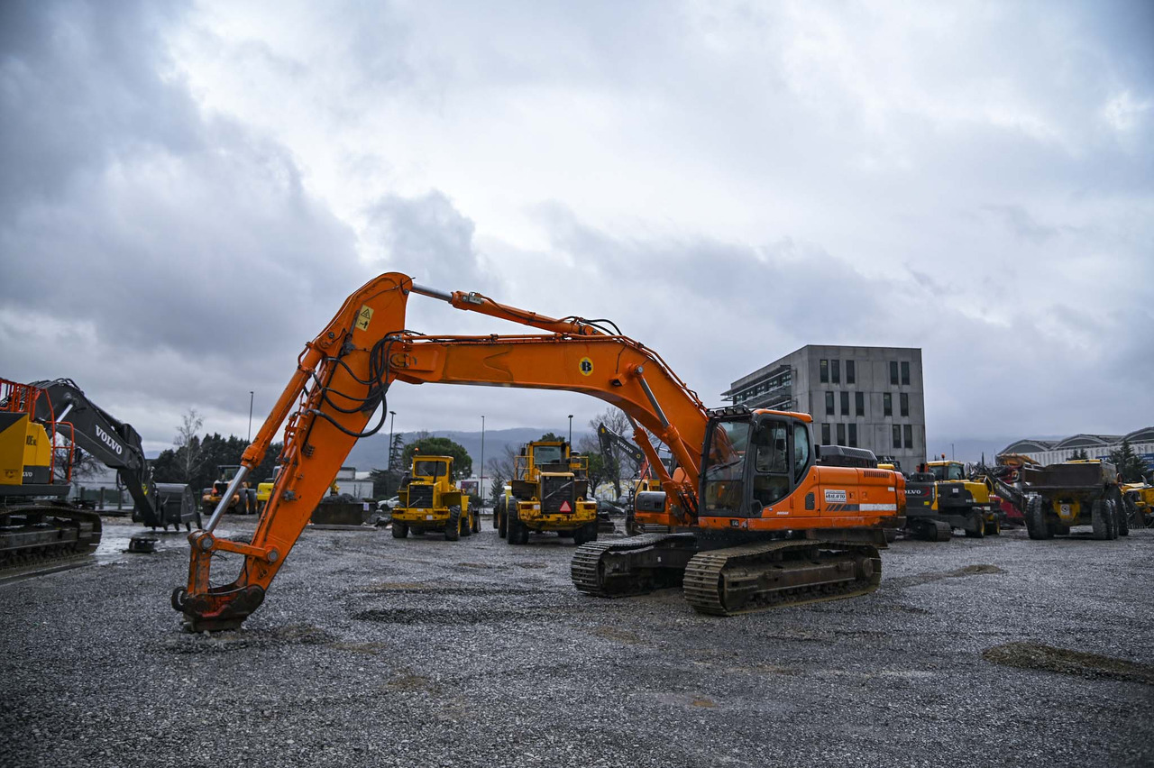 Doosan DX340LC - Excavadora de cadenas: foto 1 Doosan DX340LC - Excavadora de cadenas: foto 1