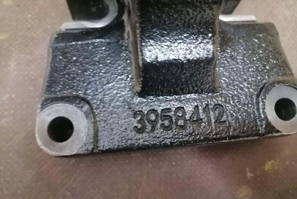 Fan support for Cummins engines - Motor y piezas para Excavadora: foto 3 Fan support for Cummins engines - Motor y piezas para Excavadora: foto 3