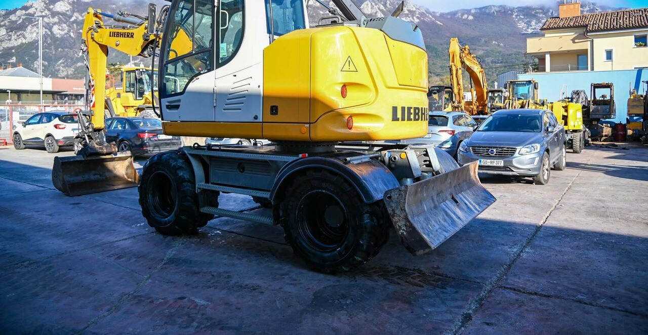 Liebherr A910 - Excavadora de ruedas: foto 4 Liebherr A910 - Excavadora de ruedas: foto 4