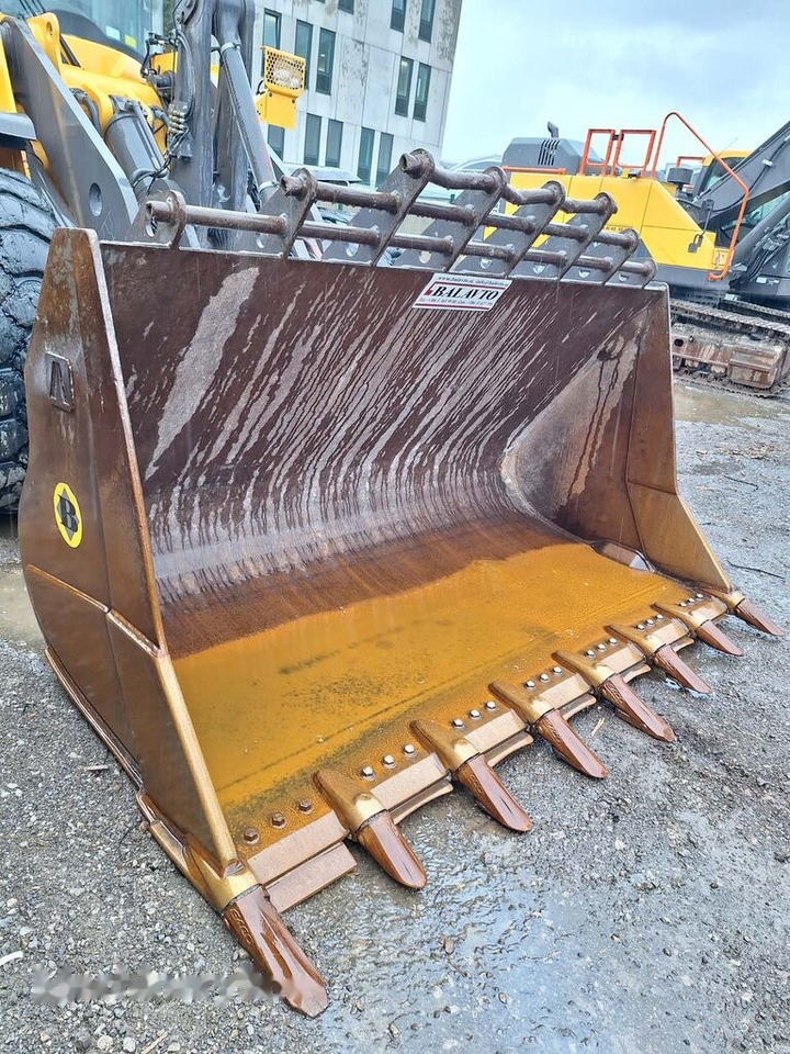 Loader bucket 1004536 2750 mm - Cazo cargador: foto 2 Loader bucket 1004536 2750 mm - Cazo cargador: foto 2