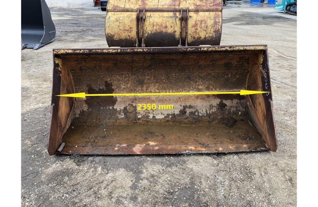Loader bucket 2350 mm for Volvo BM4600 - Cazo cargador: foto 1 Loader bucket 2350 mm for Volvo BM4600 - Cazo cargador: foto 1