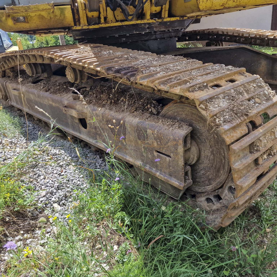 Excavadora de cadenas New Holland Kobelco E215: foto 12