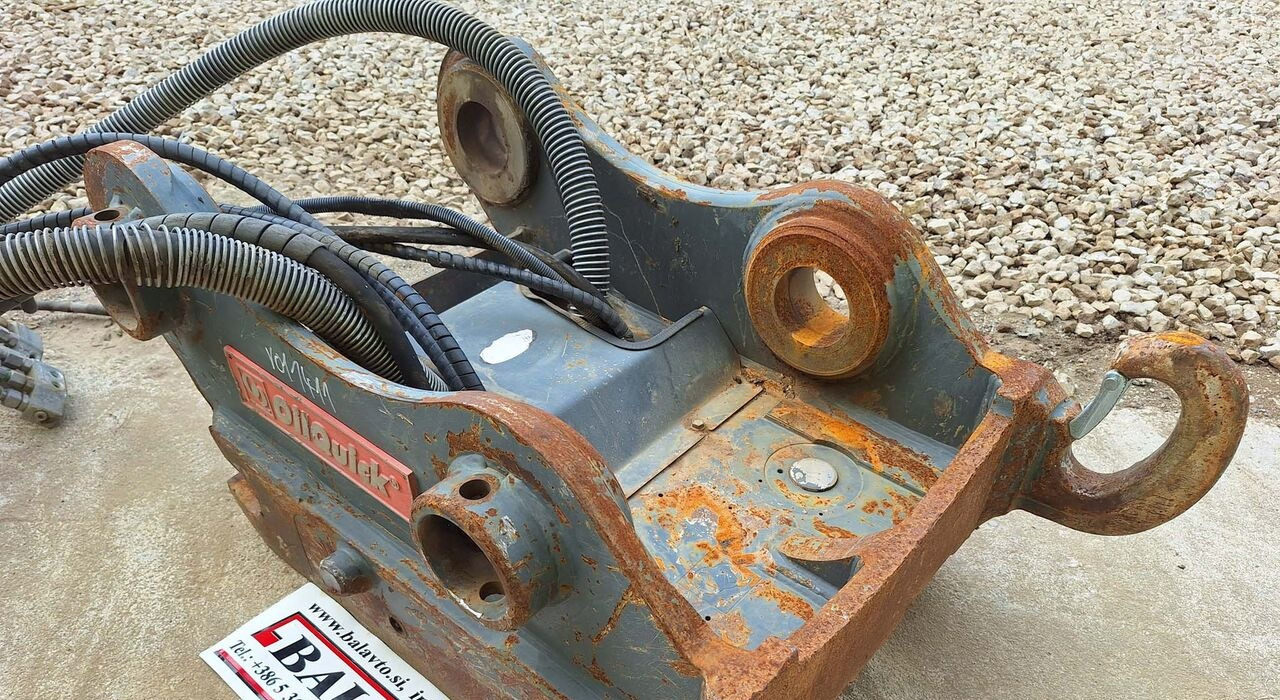 OilQuick hydraulic OQ70/55 - Acoplamiento rápido para Excavadora: foto 1 OilQuick hydraulic OQ70/55 - Acoplamiento rápido para Excavadora: foto 1
