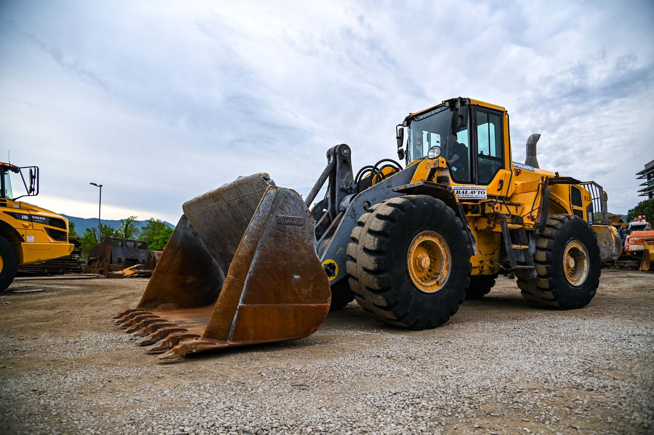 VOLVO L180G - Cargadora de ruedas: foto 1 VOLVO L180G - Cargadora de ruedas: foto 1