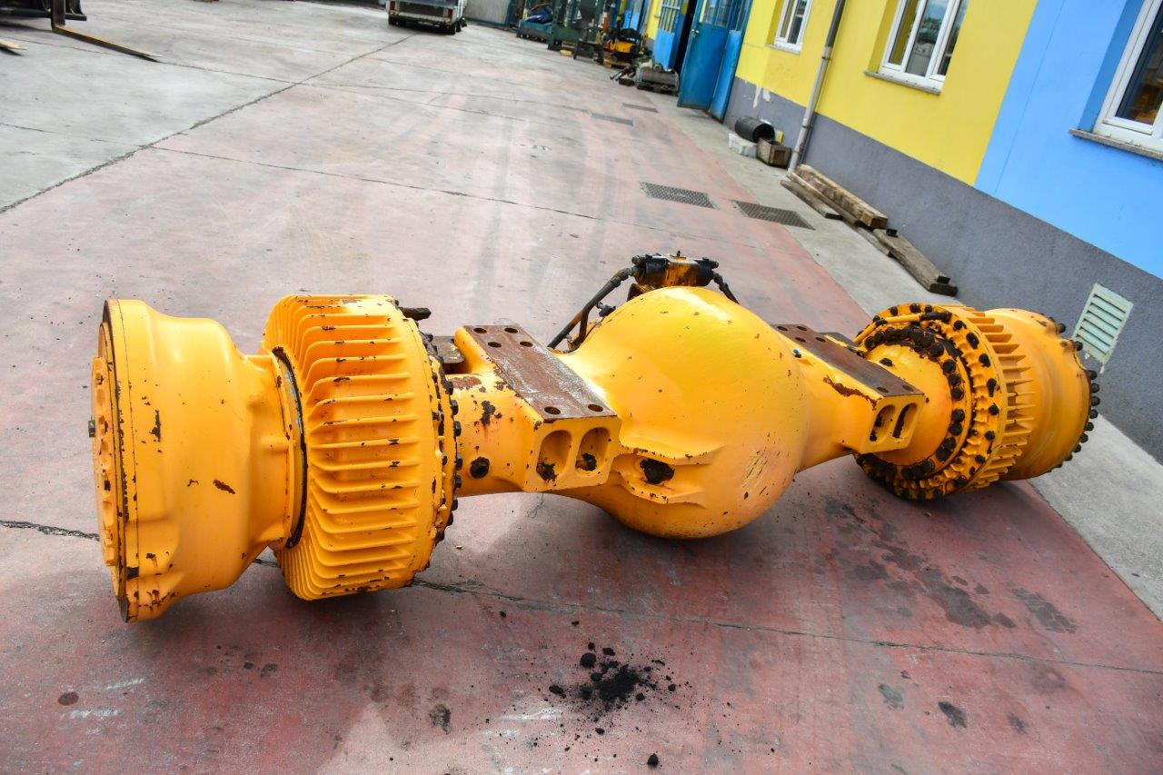 Volvo L350F - Eje y piezas para Cargadora de ruedas: foto 4 Volvo L350F - Eje y piezas para Cargadora de ruedas: foto 4