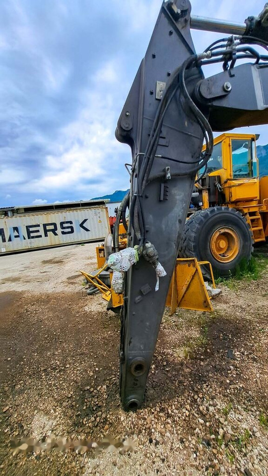 Volvo dipper arm 14767942 Volvo EWR150E - Brazo para Excavadora: foto 1 Volvo dipper arm 14767942 Volvo EWR150E - Brazo para Excavadora: foto 1