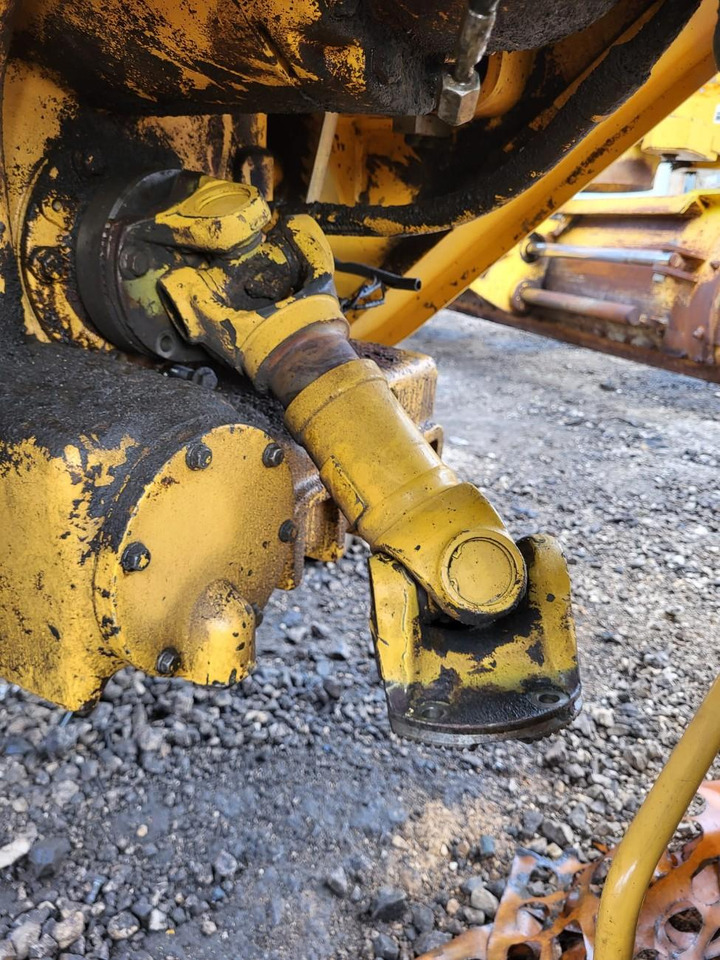 Volvo propeller shaft - Árbol de transmisión para Cargadora: foto 2 Volvo propeller shaft - Árbol de transmisión para Cargadora: foto 2