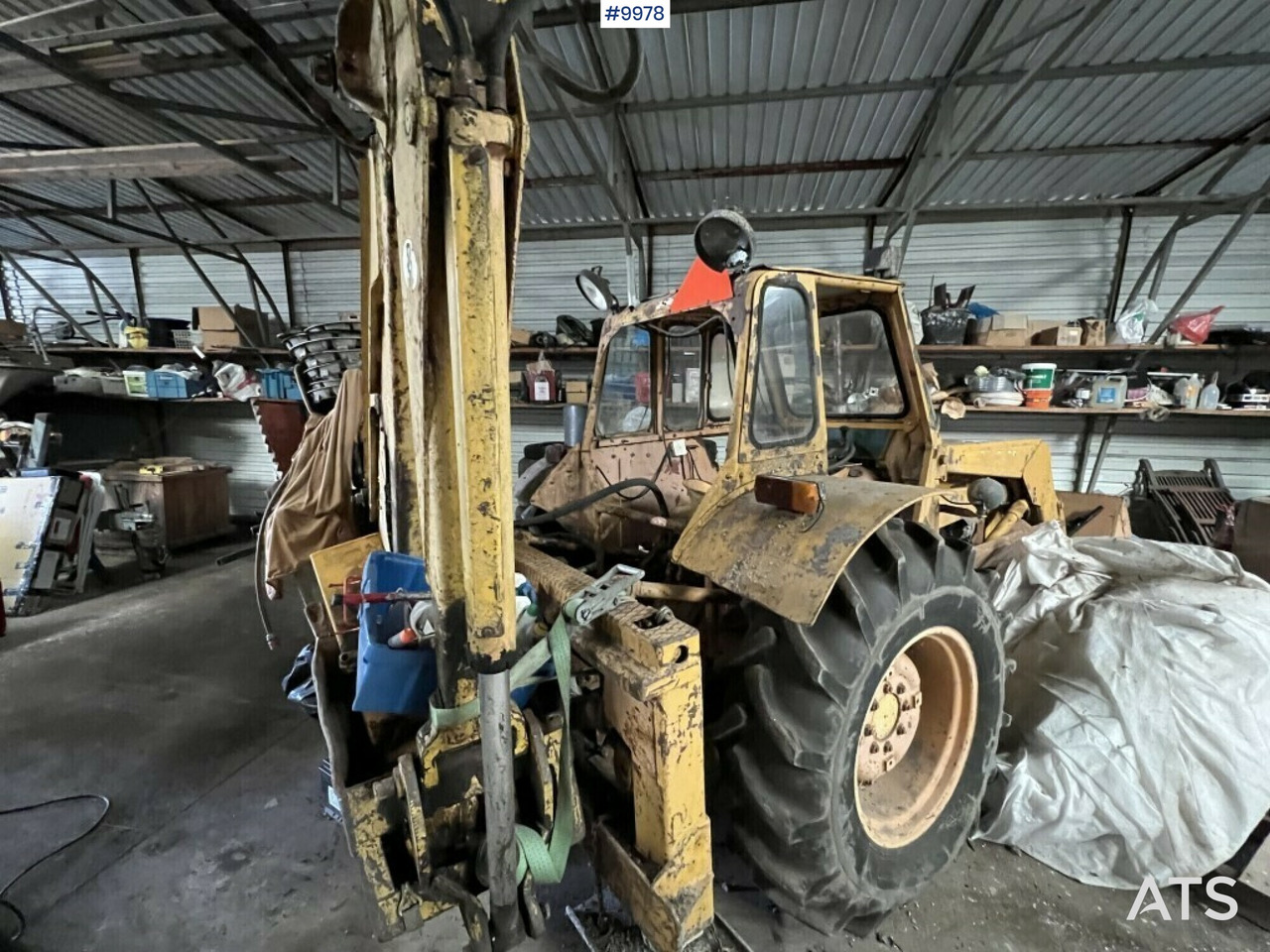 Backhoe loader- MASSEY-FERGUSON 203 - Tractor: foto 4 Backhoe loader- MASSEY-FERGUSON 203 - Tractor: foto 4