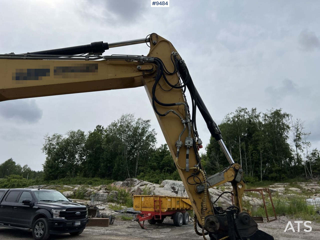 Excavadora de ruedas CAT M313D with tipping wagon and attachments (VIDEO): foto 16