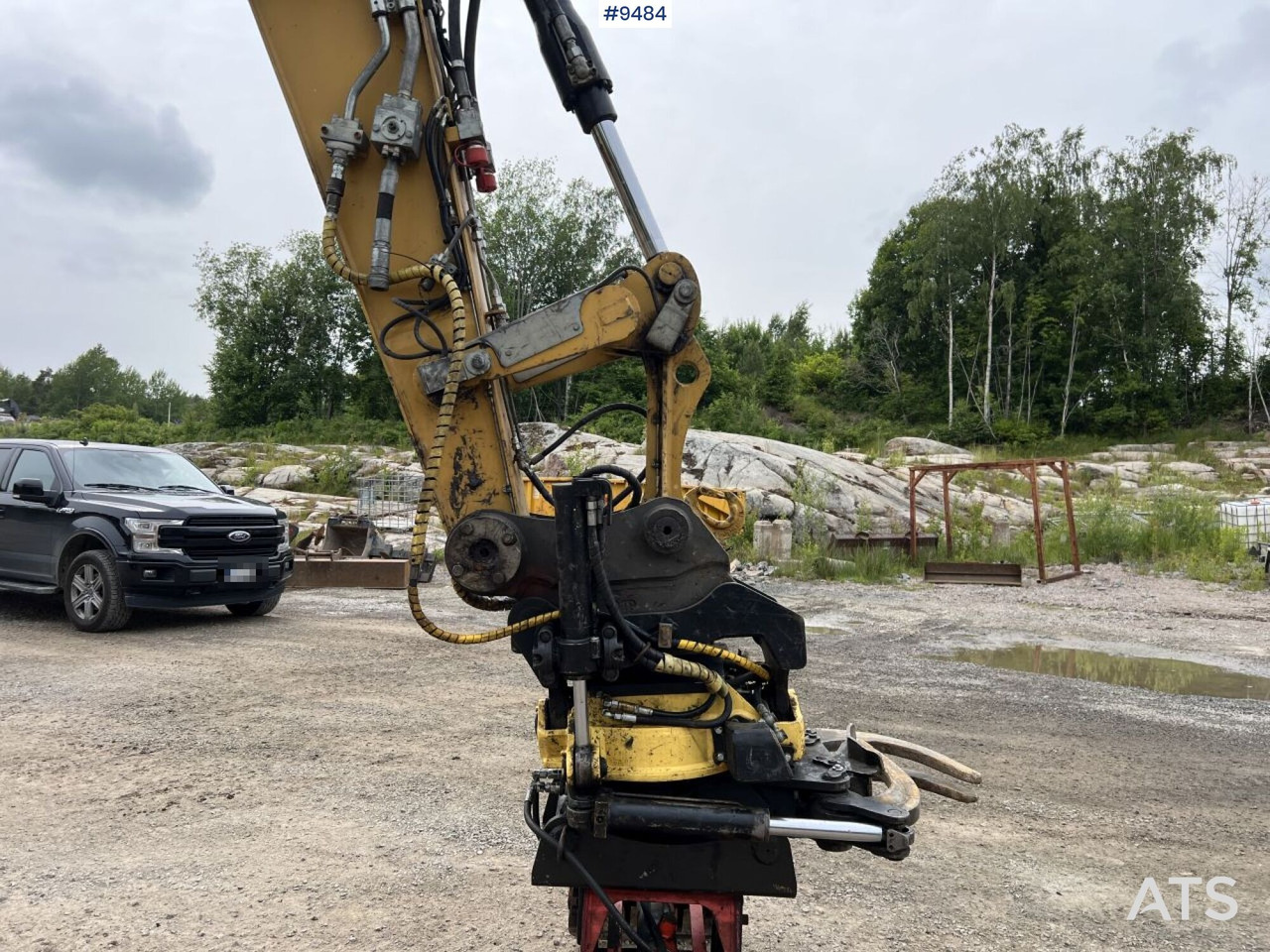 Excavadora de ruedas CAT M313D with tipping wagon and attachments (VIDEO): foto 17
