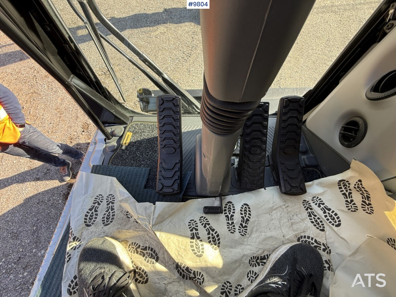 Leasing de  CAT M316 wheel excavator with tiltrotator, 3D excavation system, and grader bucket CAT M316 wheel excavator with tiltrotator, 3D excavation system, and grader bucket: foto 14