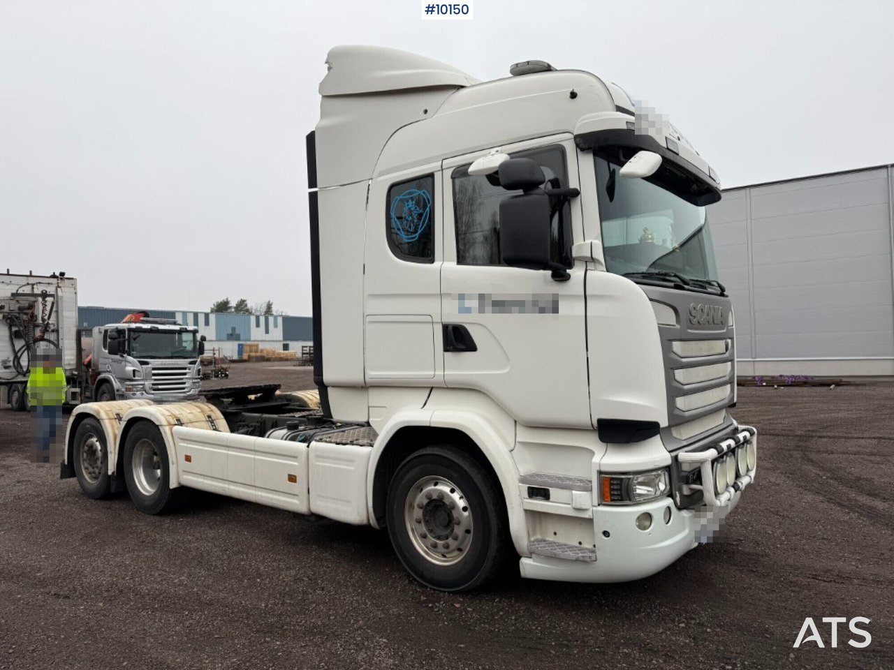 Tractor unit Scania R490 6x2 (VIDEO) - Cabeza tractora: foto 2 Tractor unit Scania R490 6x2 (VIDEO) - Cabeza tractora: foto 2