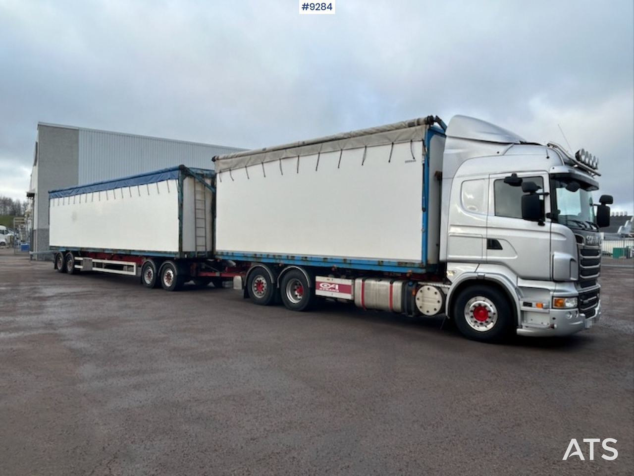 Chip Truck Scania R560 6x2 - Camión caja cerrada: foto 3 Chip Truck Scania R560 6x2 - Camión caja cerrada: foto 3