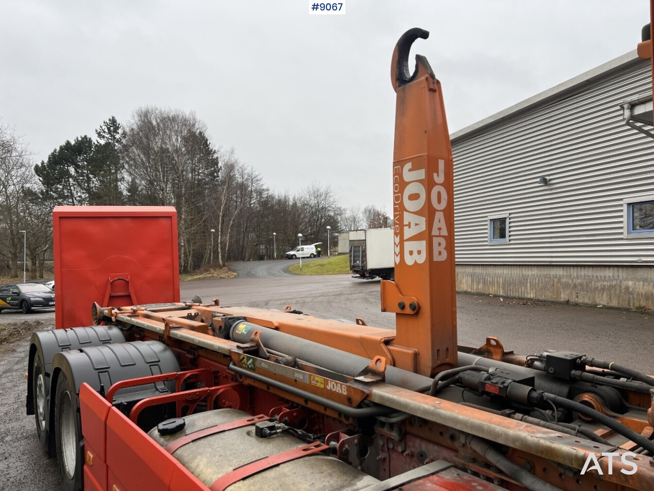 Hooklift truck Volvo FH 460 HK 6x2 (SEE VIDEO) - Camión multibasculante: foto 5 Hooklift truck Volvo FH 460 HK 6x2 (SEE VIDEO) - Camión multibasculante: foto 5