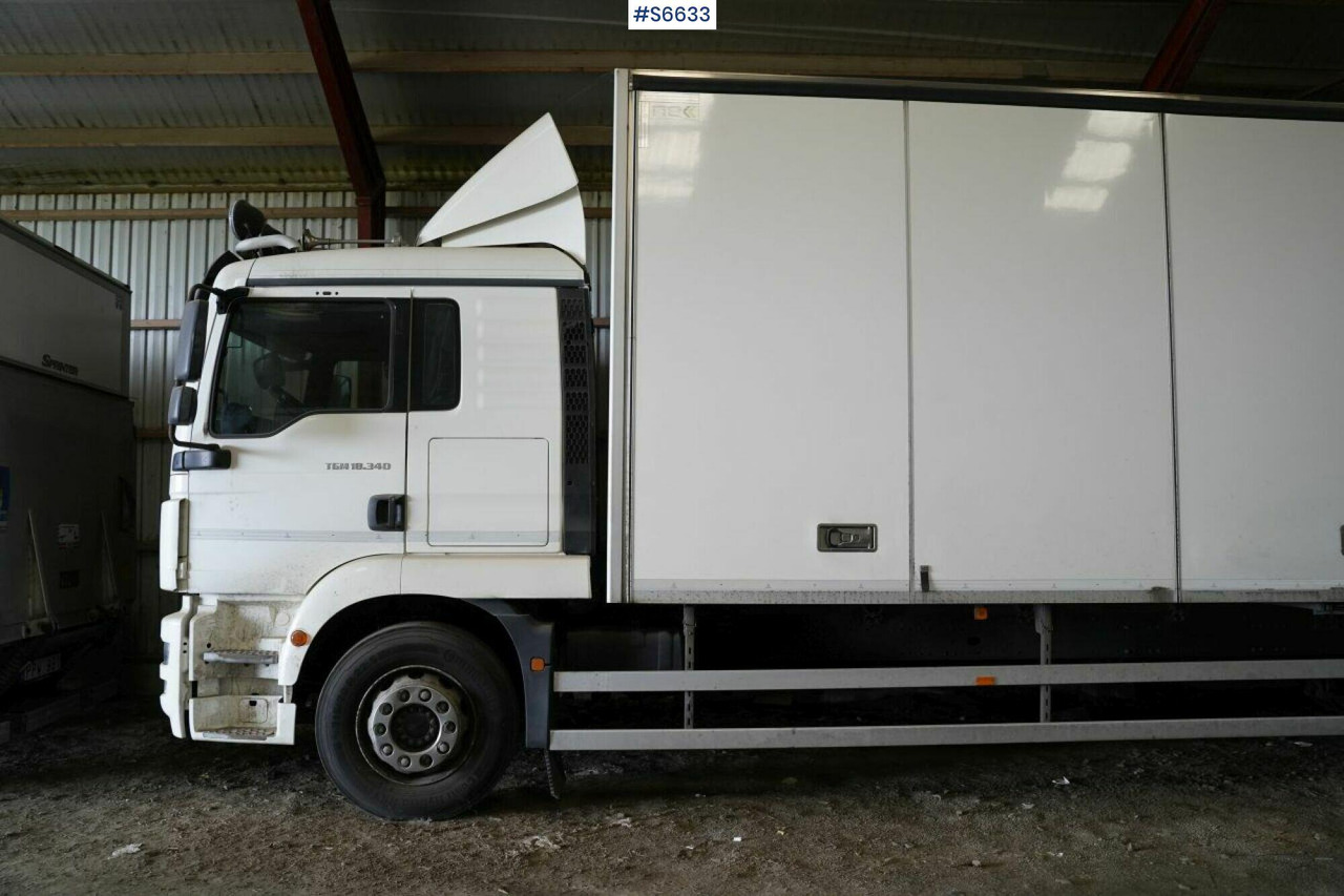 MAN TGM 18.340 4x2 BL - Camión caja cerrada: foto 2 MAN TGM 18.340 4x2 BL - Camión caja cerrada: foto 2
