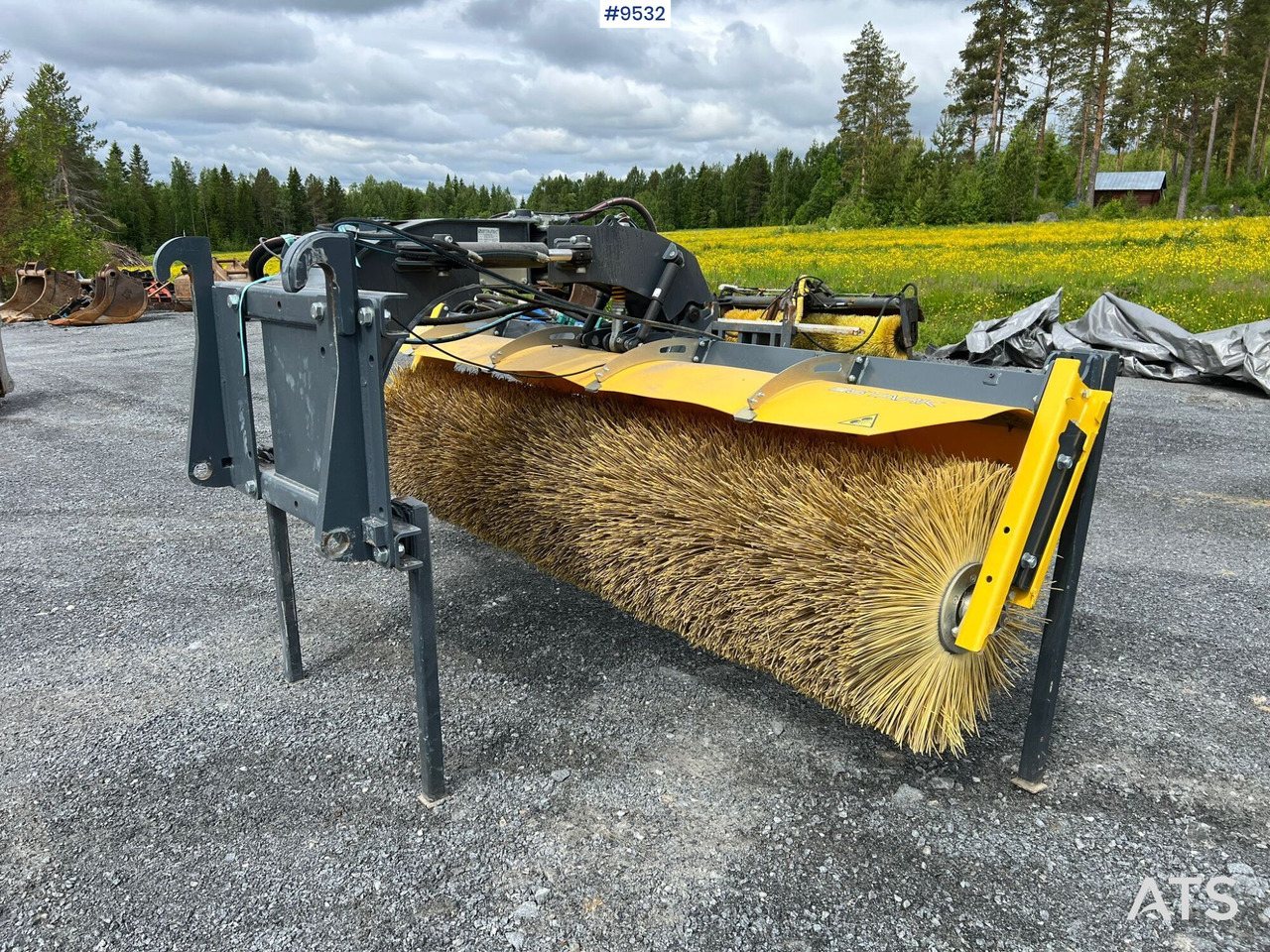 Sweeper Stark RSW 3000S Stora BM - Otros maquinaria: foto 3 Sweeper Stark RSW 3000S Stora BM - Otros maquinaria: foto 3