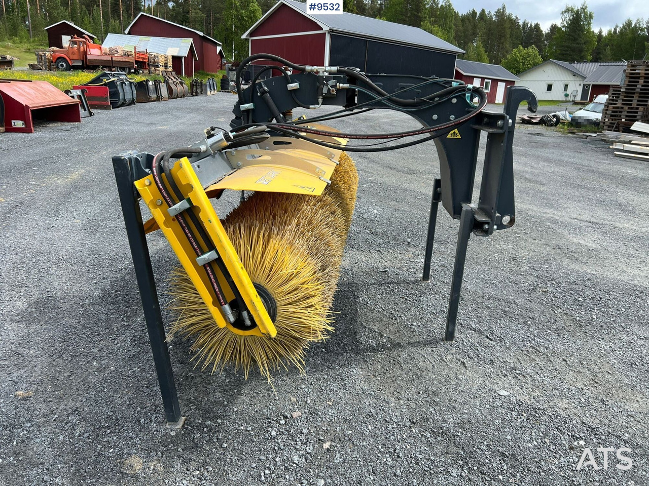 Sweeper Stark RSW 3000S Stora BM - Otros maquinaria: foto 2 Sweeper Stark RSW 3000S Stora BM - Otros maquinaria: foto 2