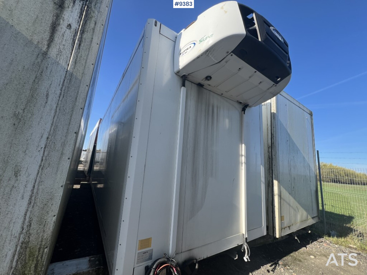 Refrigerated trailer cabinet Schmitz Cargobull - Carrocería-frigorifico: foto 4 Refrigerated trailer cabinet Schmitz Cargobull - Carrocería-frigorifico: foto 4
