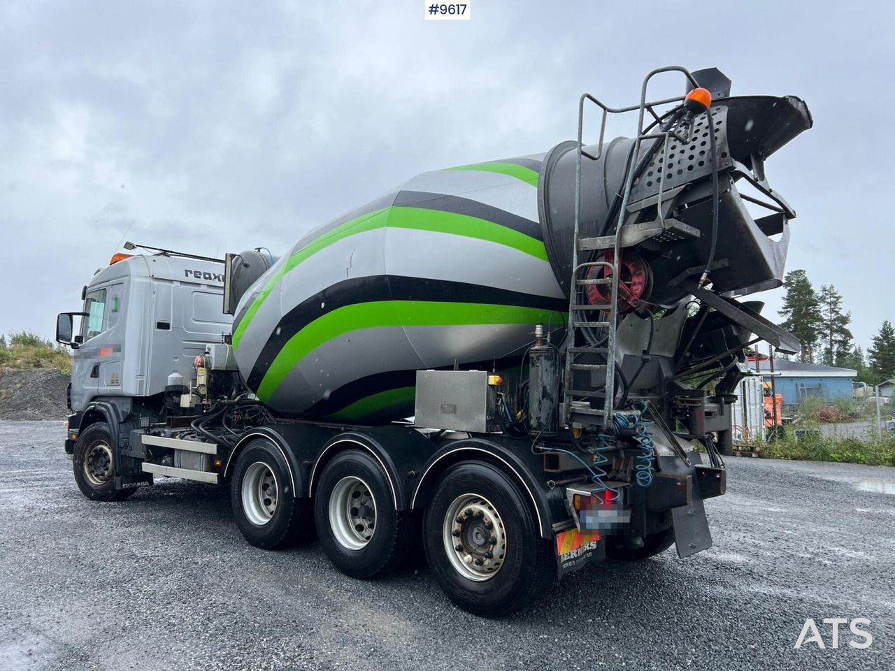Scania R124 tridem with LAXO quick release / Concrete truck - Camión hormigonera: foto 3 Scania R124 tridem with LAXO quick release / Concrete truck - Camión hormigonera: foto 3