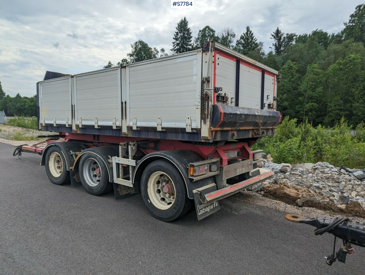 Tipper trailer GEHAB 3-axlat - Remolque volquete: foto 2 Tipper trailer GEHAB 3-axlat - Remolque volquete: foto 2