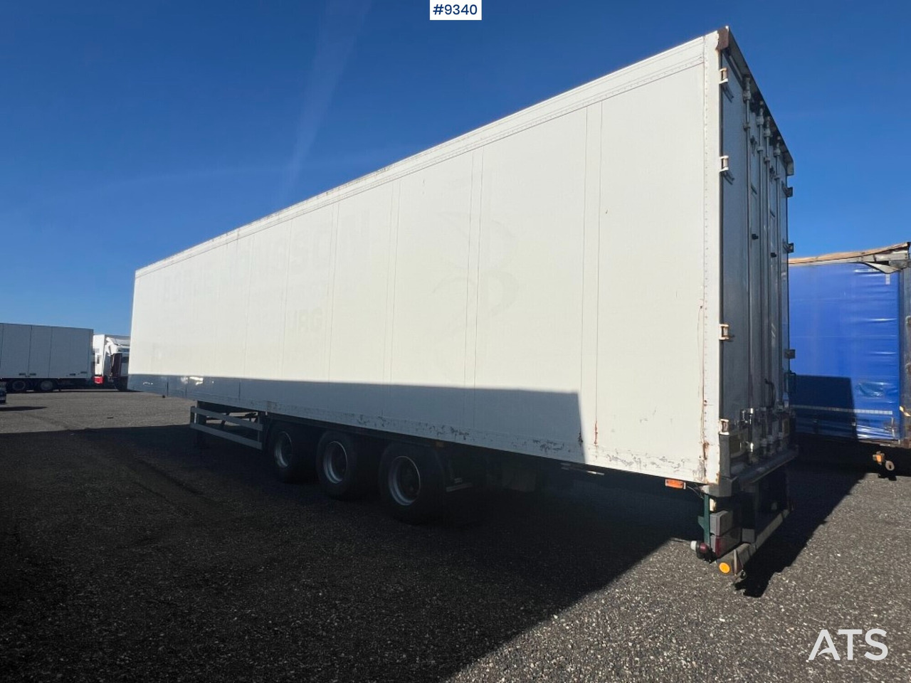 Trailer - SCHMITZ SKO 24 - Semirremolque caja cerrada: foto 2 Trailer - SCHMITZ SKO 24 - Semirremolque caja cerrada: foto 2