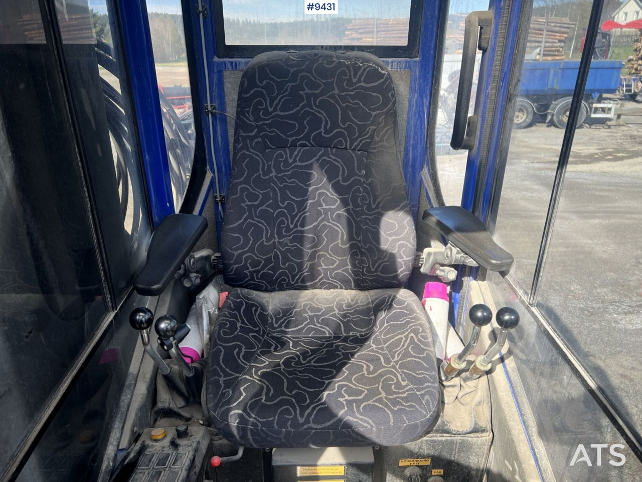 V-kran V10CX,96 - Timber crane, logging crane - Grúa para camión para Camión: foto 5 V-kran V10CX,96 - Timber crane, logging crane - Grúa para camión para Camión: foto 5