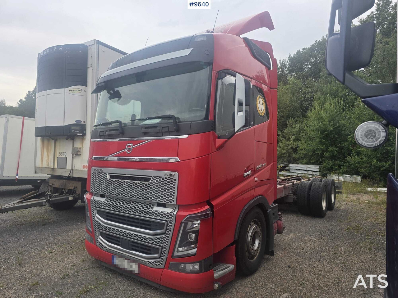 VOLVO FH16 CHASSIS - Camión chasis: foto 1 VOLVO FH16 CHASSIS - Camión chasis: foto 1