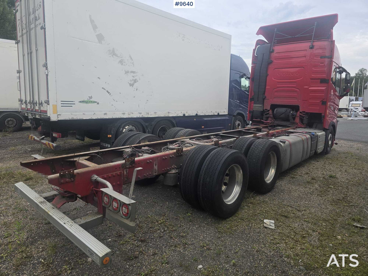 VOLVO FH16 CHASSIS - Camión chasis: foto 5 VOLVO FH16 CHASSIS - Camión chasis: foto 5